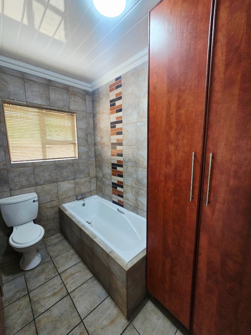 2 Bedroom Property for Sale in Wilkoppies North West